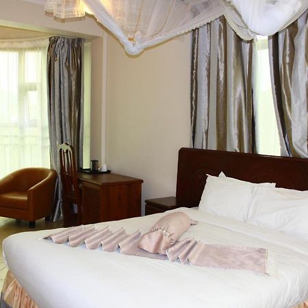 Grace Land Hotel Аруша Екстер'єр фото