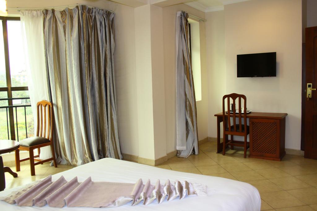 Grace Land Hotel Аруша Екстер'єр фото